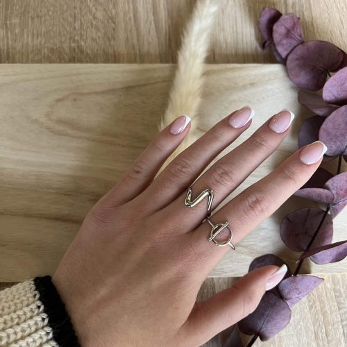 Bague zigzag argentée en acier inoxydable